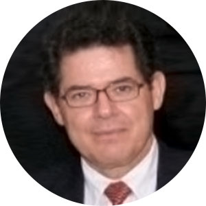 Dr Fernando Flores López