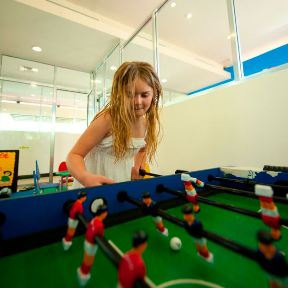 Kids & Teens Club - The Fives