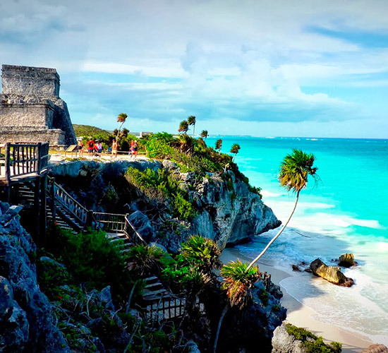 Ruinas Arqueológicas Playa del Carmen The Fives -  Departamentos en Cancún